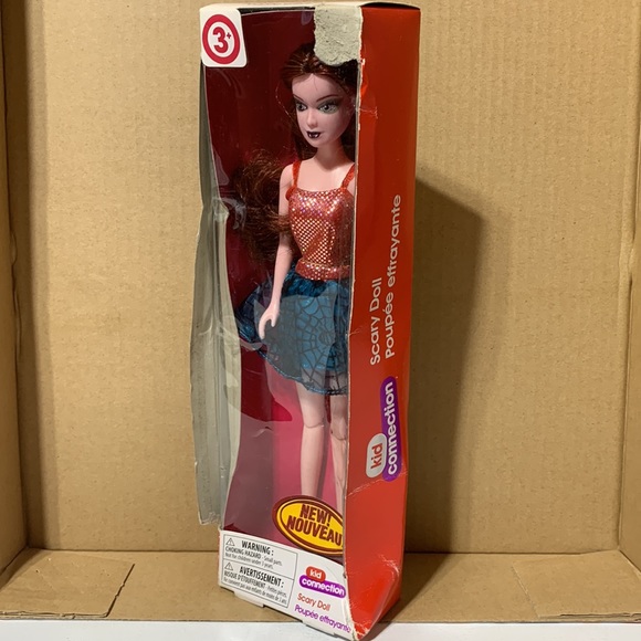 Kid Connection Scary Doll (PINK VAMPIRE) - Picture 4 of 8